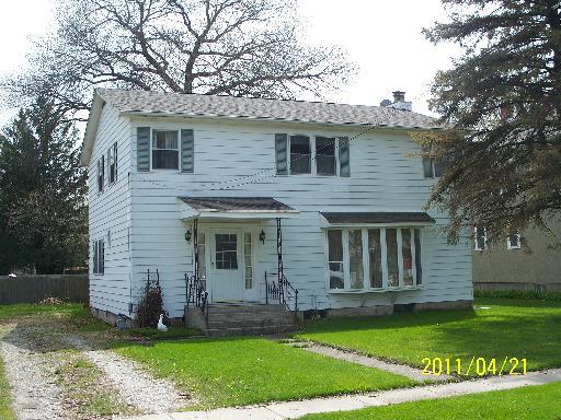 126 E Union St., Seneca, IL 61360