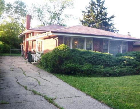 4444 W Greenleaf Ave., Lincolnwood, IL 60712