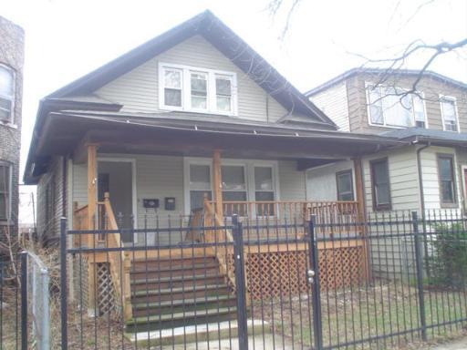 1031 N Lawler St., Chicago, IL 60651