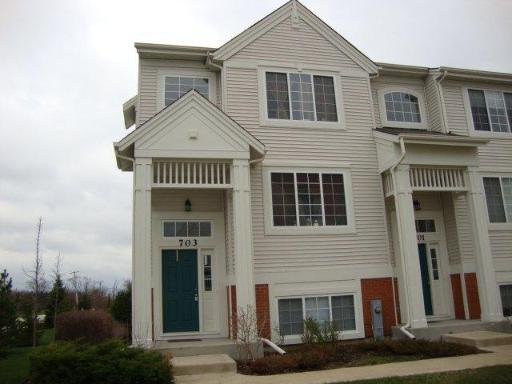 703 Rosehall Ln., Round Lake, IL 60073
