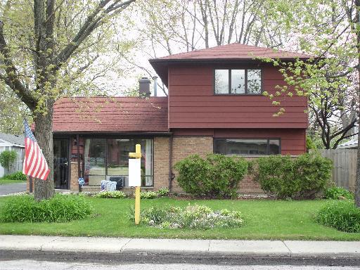 310 Mohawk St., Park Forest, IL 60466
