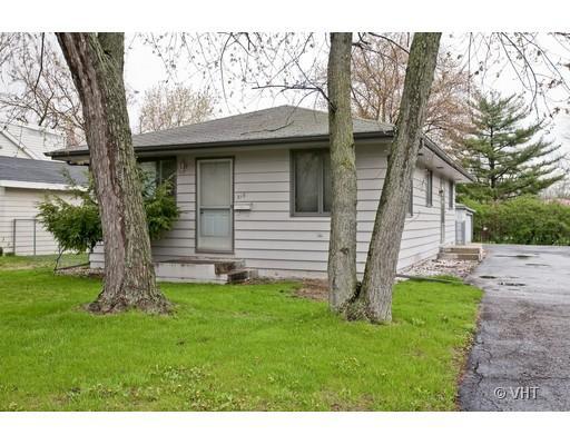 318 SW Circle Dr., Joliet, IL 60433
