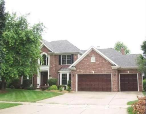 1430 Fairway Cir., Geneva, IL 60134