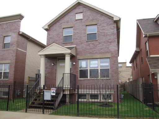 2431 W Gladys St., Chicago, IL 60612