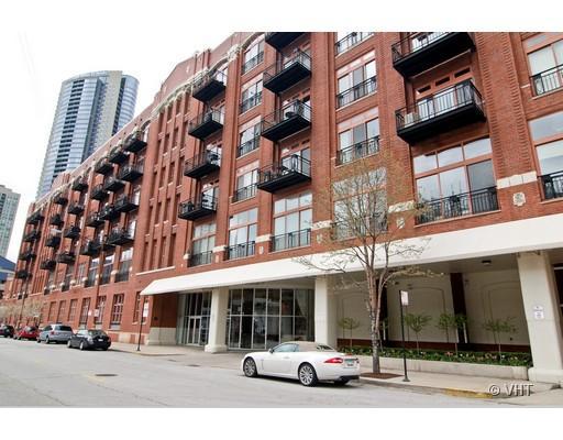 360 W Illinois St. #3A, Chicago, IL 60654