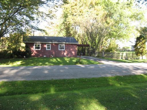 37830 N Watts Ave., Spring Grove, IL 60081