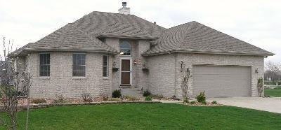 185 S Evergreen St., Clifton, IL 60927