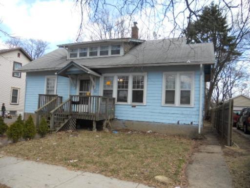 527 Iowa Ave., Aurora, IL 60506