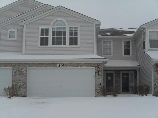 1802 Candlelight Cir., Montgomery, IL 60538