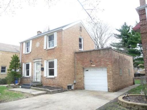 633 Rose Ave., Des Plaines, IL 60016