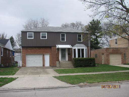 2244 S 3rd Ave., North Riverside, IL 60546