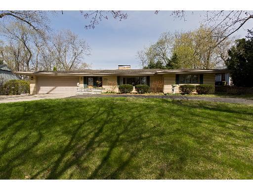 1803 Bradley Rd., Rockford, IL 61107
