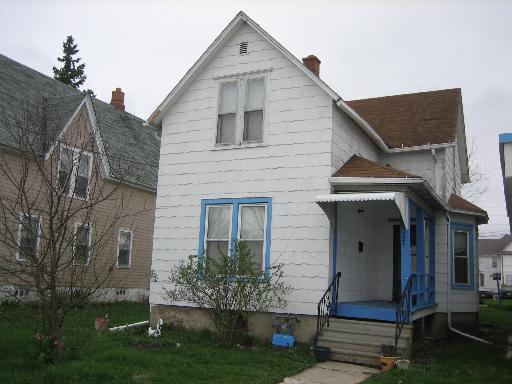 324 N 6th St., Dekalb, IL 60115