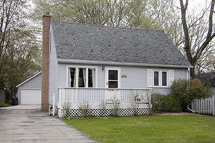 3929 Williams St., Downers Grove, IL 60515