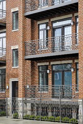 1951 W Belmont Ave. #2E, Chicago, IL 60657