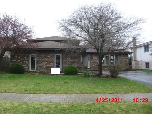 3325 192nd Pl., Lansing, IL 60438