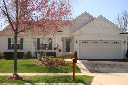 19 Buchanan Ln., Streamwood, IL 60107