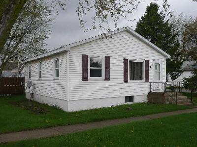 125 N Quincy Ave., Bradley, IL 60915
