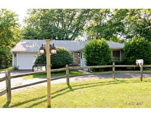 23140 Governors Hwy., Matteson, IL 60443