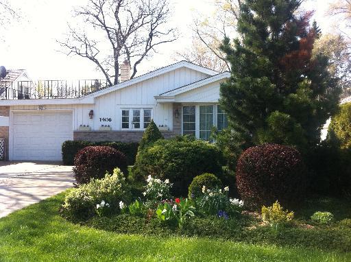 1406 W Ogden Ave., La Grange, IL 60525