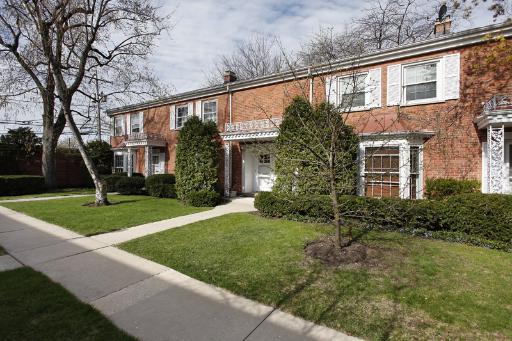 339 Greenleaf Ave. #C, Wilmette, IL 60091