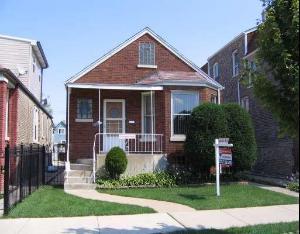 2211 N Karlov St., Chicago, IL 60639