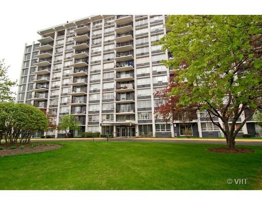 8801 W Golf Rd. #7H, Niles, IL 60714