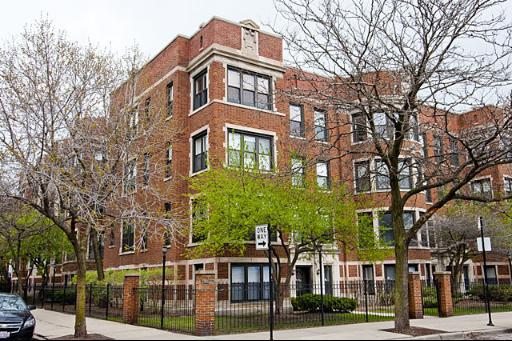 4121 N Sheridan Rd. #3S, Chicago, IL 60613