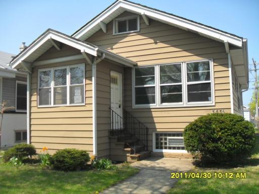 5536 W Warwick Ave., Chicago, IL 60641