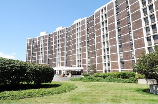 1500 Sheridan Rd. #6E, Wilmette, IL 60091