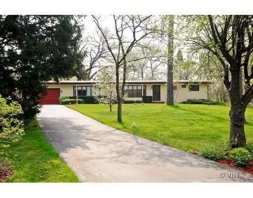 6 Victoria Ln., Hawthorn Woods, IL 60047