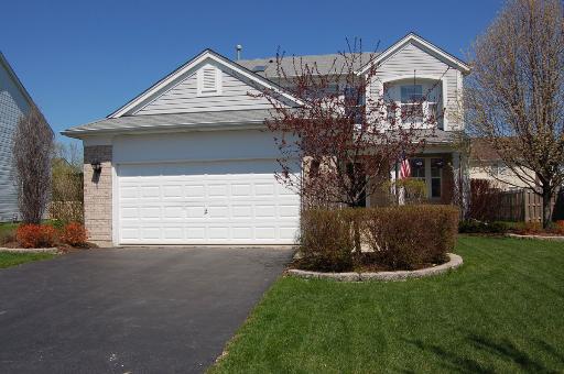 1277 Berkshire Ln., Grayslake, IL 60030