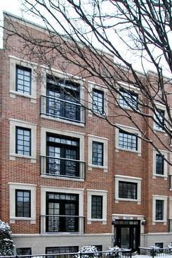 2421 N Racine Ave. #2S, Chicago, IL 60614