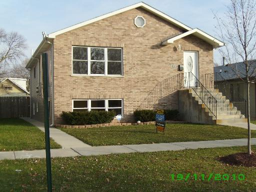 1243 S 21st Ave., Maywood, IL 60153