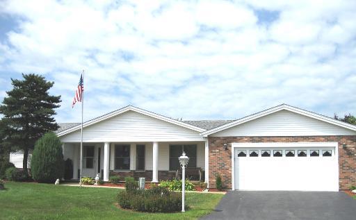 10 Derby Ct., Grayslake, IL 60030