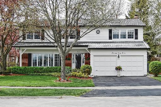 315 W Berkley Dr., Arlington Heights, IL 60004