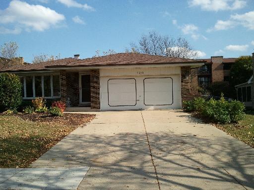 7613 Nantucket Dr., Darien, IL 60561