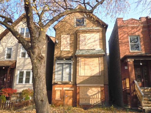 3137 N Oakley Ave., Chicago, IL 60618