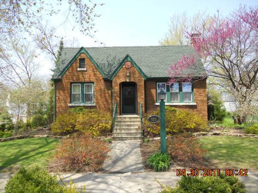 929 Grand Blvd., Joliet, IL 60436