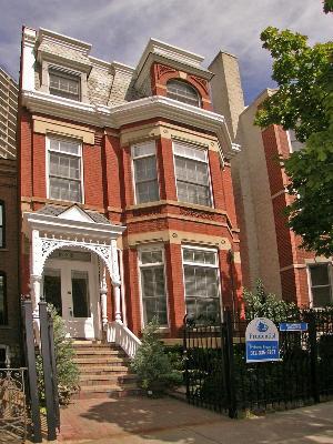 1935 N Lincoln Ave., Chicago, IL 60614
