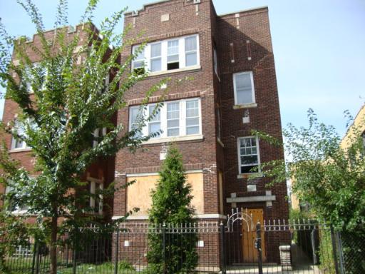 6122 S Whipple Ave., Chicago, IL 60629