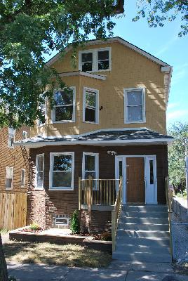 8314 S Houston Ave., Chicago, IL 60617
