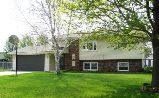 11220 Tara Dr., Machesney Park, IL 61115
