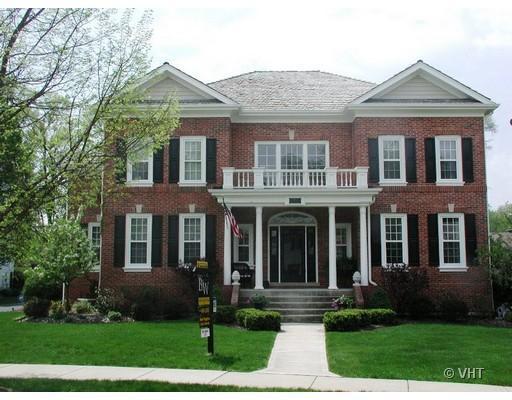 907 Winslow Cir., Glen Ellyn, IL 60137