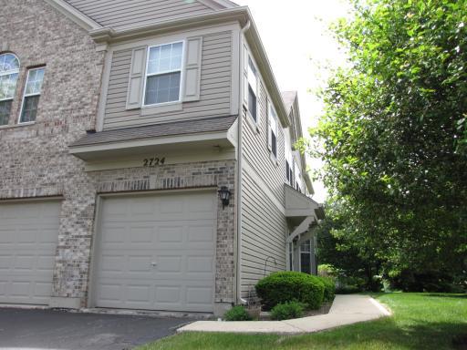 2724 Rockport Ln., Naperville, IL 60564