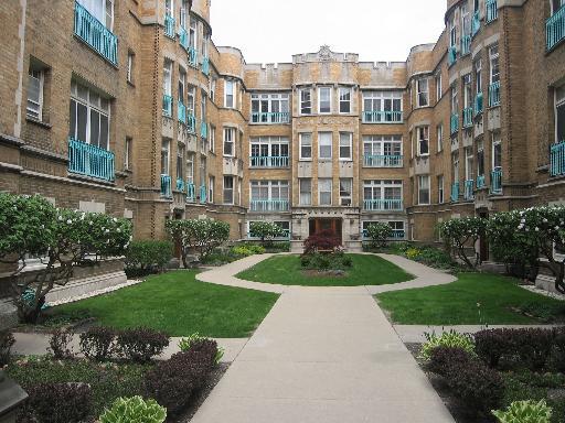 1526 E 59th St. #2C, Chicago, IL 60637