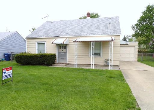 9236 S Menard Ave., Oak Lawn, IL 60453