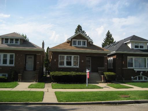 5529 W Cullom Ave., Chicago, IL 60641