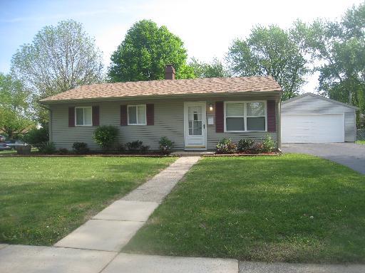 704 Calico Dr., Aurora, IL 60506