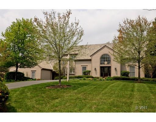 3299 Middlesax Dr., Long Grove, IL 60047